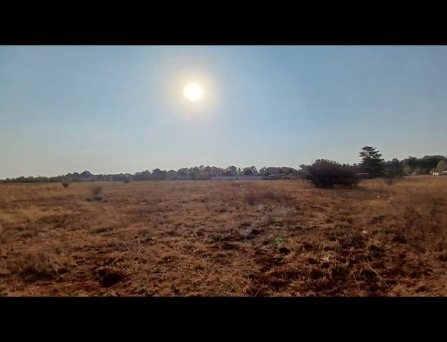110,846M² VACANT LAND FOR SALE IN HENLEY ON KLIP